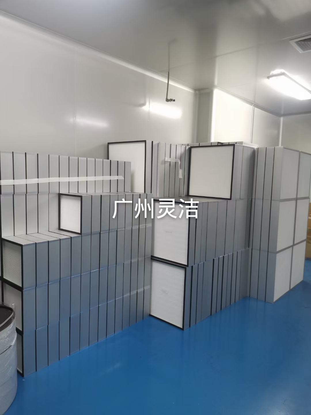 無隔板高效過濾器和有隔板高效過（guò）濾器有哪些區別